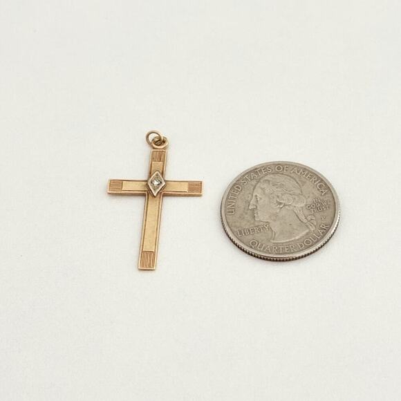 Vintage 14K Yellow Gold Diamond Etched Cross Religious Charm Pendant - Picture 9 of 12